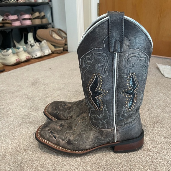 Western Cowboy Boots - Picture 2 of 5